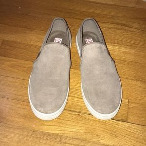 Blondo Waterproof Riyan Sneaker